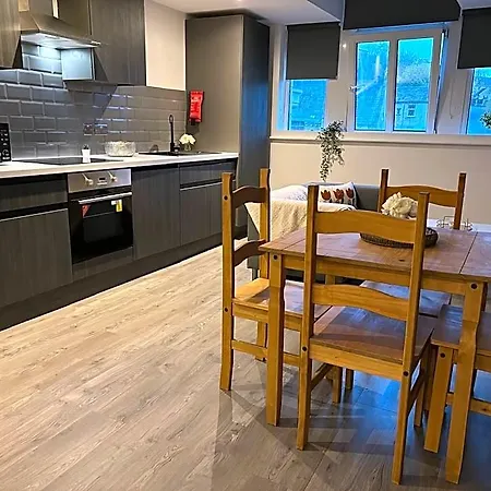 Hotel Alexander House 3*